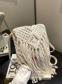 Woven Small Shoulder Bag For Women, New Fashion Straw Braid Crossbody Bag, Versatile Small Square Envelope Bag, Chic Bohemian Style Sling Bag For Beach Vacation