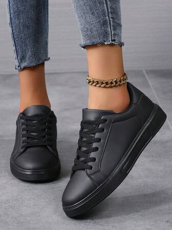 Classic Black Fashionable Casual Flat Sneakers For Women, Soft-Sole Comfortable Student Shoes With Refined Sense