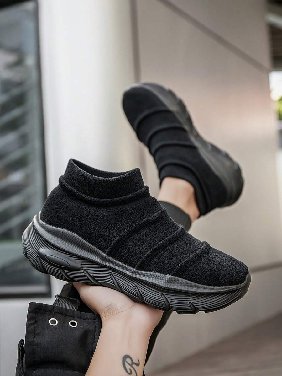 Men's Casual Slip-On Sneakers, Black High-End Simple Design, Comfortable All-Season Versatile Sports Striped Soles, Shock Absorbing Cushion For Daily, Commute, Outdoor, Couple Shoes