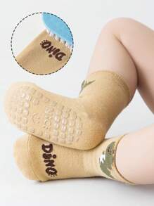 3 Pairs Cartoon Cute Non-Slip Toddlers Crew Socks, Summer/Spring Outfit - Multicolor - View 3