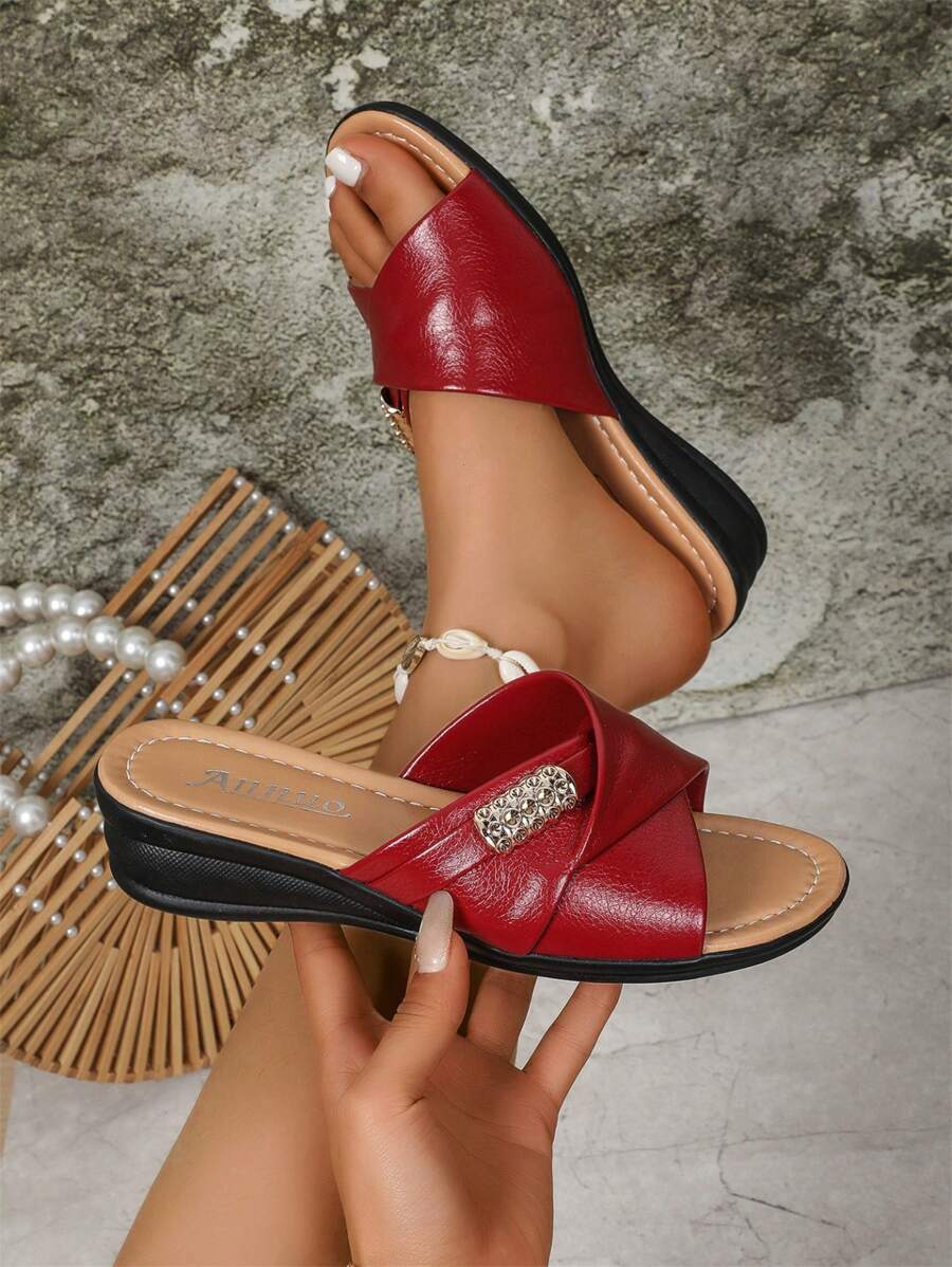 大码女式坡跟凉鞋尺码 41-43，时尚新款防滑舒适系带拖鞋，适合夏季