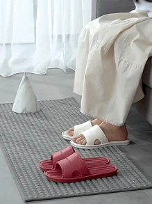 1 par de chanclas femeninas de verano para uso doméstico y baño, antideslizantes, con suela suave, chanclas de pareja de verano para el hogar