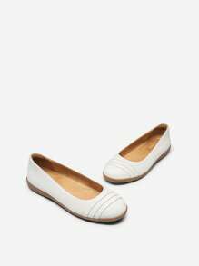 Women's Flats With Arch Support, Ballet Flats For Women Dressy Comfortable, Round Toe & Slip On Office Shoes - White - View 10