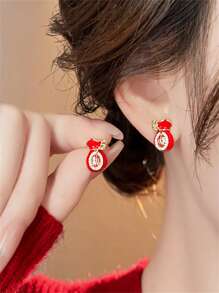 1 Pair Of Elegant Red Lucky Pouch Design Earrings
