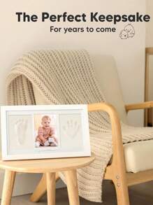 1 件婴儿手印和脚印套件 - 粘土手印纪念相框、新生儿育儿室相框、个性化新妈妈礼物，适合婴儿洗礼和登记（白色） - 彩色 - 查看 4