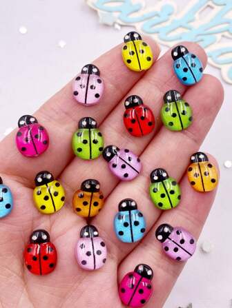 30pcs Random Mixed Color Resin Kawaii Big Red Ladybug Flatback Rhinestone Nail Art Stickers Handmade DIY Scrapbooking Decor Accessories Crafts Suitable For Jewelry Accessories Summer, School