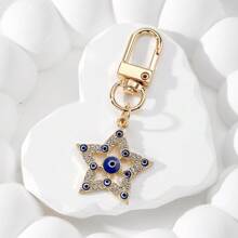 1pc Unisex Rhinestone Eye Design Hollow Five-Pointed Star Keychain, Alloy Vintage Decor Keyring, Fashion Bag Accessories