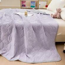 1pc Cooling Silk Summer Quilt Ice Cream Solid Color, Air Conditioning Blanket, Suitable For Use In Air-Conditioned Rooms, Dorms, Bedrooms, Bedding Decor, Holiday Gift - Purple Gray - View 4