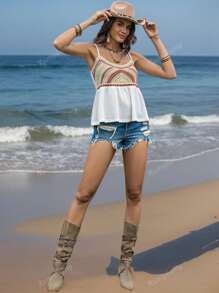 Top de punto blanco sexy con escote en V, agujeros, para vacaciones en la playa, fiestas, festivales de música como Coachella, con volantes y espalda descubierta de ganchillo