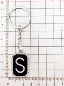 1PC Heren Zwarte Olie Druipende Metalen Legering Letter Sleutelhanger Is Geschikt Als Een Geschenk Hanger Voor Vrienden En Familie