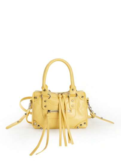 1pc Yellow Patchwork Rivet Studded Metal Tassel Zipper Decor Retro PU Material Strap Decor Rivet Studded Dual Handle Adjustable Long Shoulder Strap Zipper Closure Fashion Retro Sweet Cool Punk Style Motorcycle Bag Y2K Punk Style Square Bag Women Handbag Casual Low-Key Luxury Style Women Crossbody Bag Suitable For Daily Travel Shopping Etc. , Punk, Bags Ladies Elegant