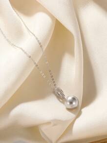 1 Set de Joyería elegante y suave con cubic zirconia en tono plateado, aretes y collar de perla gris simulada de plata esterlina 925, adecuado para uso diario de mujeres y como regalo