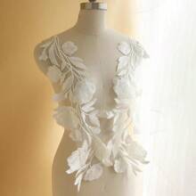 1 Pair Extra Large White Water-Soluble Floral Embroidery Patches, Bridal Gown Decorative Applique Summer, School