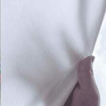 2片装现代黑红撞色窗帘 - 时尚穿孔顶部设计，轻薄透气，涤纶材质，可机洗，适用于客厅、卧室、厨房等场所。 - 彩色 - 查看 7