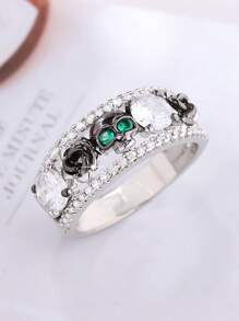 1pc Punk Vintage Style Skull & Rose Design Zirconia Ring, White, Suitable For Both Men And Women To Wear Casually Or For Parties And Gatherings