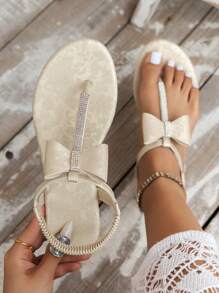 WRCVS Champagne Women Sandals With Random Print, Pearl & Rhinestone Decor Princess Shoes, Sexy Thong Flat Comfortable Beach Sandals With Bow For Party, Wedding, Vacation,Flip Flops,Spring Summer Outfits - Champagne - View 3