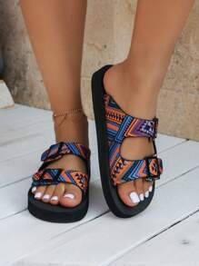24 piezas Nuevas sandalias planas para mujeres, empalme de tiras de colores, chanclas casuales para exteriores y playa