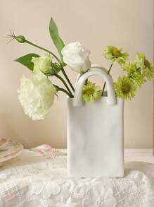 1pc Rinkle Paper Bag Vase, Square Wide-Mouth Pleated Vase, Unique White Matte Vase, Simple Bohemian Style Vase, Flower Arrangement, Table Decoration, Home Office Bookshelf Decoration, Suitable For Home Decoration, Bedroom Decoration, Office And Students, The Best Christmas Gifts,