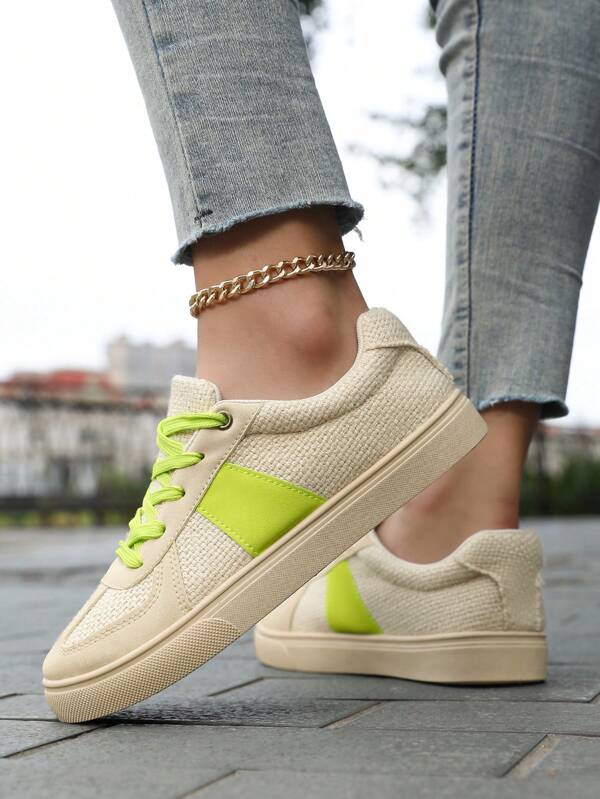 Women's Retro Casual Sneakers, Beige Patchwork Upper, Anti-Slip Sole, Round Toe Low-Top Lace-Up Athletic Shoes, Beige Training Shoes