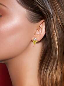 Orecchini a bottone in argento 925 personalizzati con pietre preziose di forma rotonda, quadrata e a cuore. Sono regali semplici e personalizzati, adatti da regalare ad amici, migliori amiche, madri e partner. Questi orecchini sono regali personalizzati perfetti per occasioni come San Valentino, Festa della Mamma, Natale, anniversari, compleanni e altro ancora.