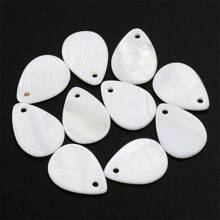 5/10/30pcs/Pack Natural Teardrop Shaped Shell Pendant, White Color Shell Material With Hole, For Clothing, Hair Decoration, Natural Style Accessories