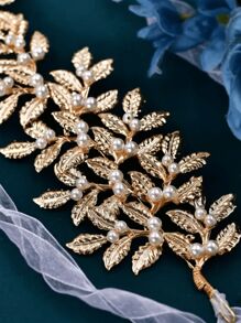 Delicate Golden Waist Accessory With Golden Handcrafted Flowers Leaves, Designed To Make The Bride Look Slim And Elegant, Adorned