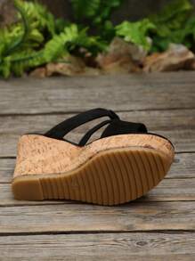 Plus Size Women's Wooden Grain Platform Peep Toe Wedge Sandals With Cutout Design