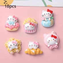 Sanrio 12/18/24 pezzi Accessori di bellezza fai-da-te Hello Kitty Sweets Sanrio adatti per cover per telefono, accessori per capelli, pendenti, braccialetti fai-da-te, regali di compleanno e regali di Natale estivi, per la scuola