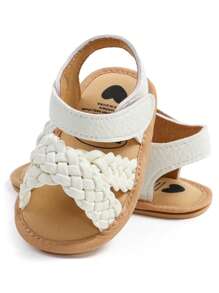 Lässige niedliche blumenförmige offene Sandalen für Kleinkindmädchen, atmungsaktive rutschfeste Laufschuhe für Frühling und Sommer