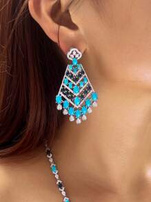 一对镶嵌粗款蓝色立方氧化锆和绿松石的吊坠耳环，镀银长款波西米亚风格首饰，适合女性婚礼派对装扮配饰，可作为新娘伴娘、女友、妻子或母亲的礼物。 - 藍色 - 查看 5