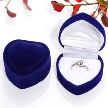 1 Pc Velvet Single Ring Display Box, Heart-Shaped Design Engagement And Wedding Ring Box, Valentine's Day Gift Summer Necessity For Women Storage Organizer Gift Travel Back To School