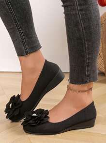 Nuevos zapatos planos con decoración floral de perlas, cómodos bailarinas de punta redonda y tacón bajo para mujeres