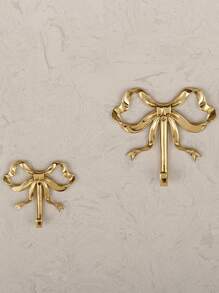 1/2PCS Brass Wall Hooks Living Room Bathroom Wall Hooks Vintage Bowknot Entrance Decoration Light Luxury Closet Coat Hooks Perfect For Gifting Gifts Birthday Graduation