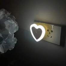 US/EU Plug LED Night Light With Dusk To Dawn Sensor, Heart Shaped Sensor Night Light, Suitable For Bedroom, Kitchen, Stairs, Hallway And Garden - US A Type Plug(110-127V) - View 9