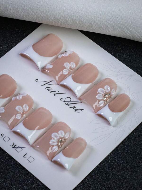 10pcs Sweet & Fresh Duck Mouth Style French Fake Nails, Minimalist 3D Floral Nail Art, French Design, White Flowers With Sparkling Rhinestone Accents, Suitable For Daily, Casual And Relaxed Occasions, Best Gift For Women And Girls