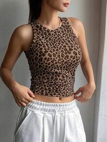 Women's Sleeveless Casual Leopard Print Fitted Cropped Top, Summer New Arrival - Khaki - View 4