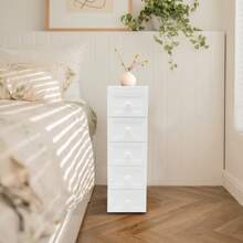 White Chest Of Drawers Narrow Cabinet With Five Drawers Mobile Storage Space With Wheels Dimensions: 25 * 34 * 82 Cm - trắng - Xem 1