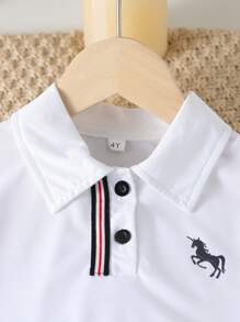 2 件女童动物印花 Polo 衫和裙子套装 2025 - 针织纽扣上衣搭配百褶裙，夏季幼儿服装（2-7 岁）