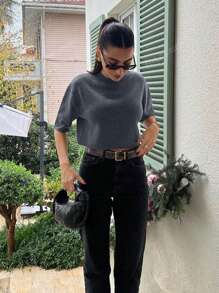 FOR BEAUTY Spring And Summer New Round Neck Short Sleeved Knitted Sweater For Women Tops Loose And Short, Simple Commuting Style Sweater Pullover, Graduation Outfit Half Sleeved Knit Top