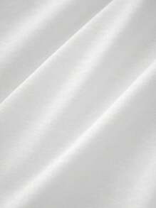 Una camiseta de 100% algodón con un peso de 220 gramos Manfinity StreetEZ Camiseta casual sencilla de manga corta y cuello redondo con estampado de letras para hombre - Blanco - Ver 4