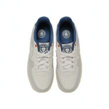 Nike 2024 男童空军 1 LV8 (GS) 复古低帮运动鞋 HM3721-111 - 白色 - 查看 6