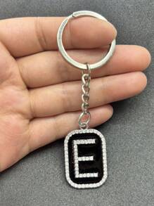 1PC Heren Zwarte Olie Druipende Metalen Legering Letter Sleutelhanger Is Geschikt Als Een Geschenk Hanger Voor Vrienden En Familie