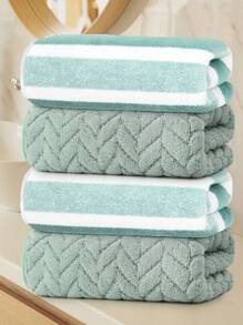 4pcs Solid Color + Striped Pattern Hand Towel Set - Towel Set - Size 13.78x29.53inch/35x75cm - Coral Fleece Material Soft & Skin-Friendly, Absorbent & Quick-Drying - With Hanging Loop For Easy Drying - No Shedding, No Fading - Minimalist & Fashionable Style - Suitable For Men & Women, All Seasons - Applicable For Bathroom, Living Room, Kitchen, Bedroom, Pool, Gifts, Also Can Be Used As Halloween, Autumn, Christmas Decorations, Christmas Gifts 70x140cm/27.56x55.12inch