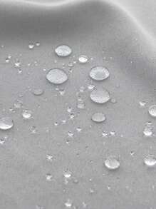 Farfallarossa O față de masă dreptunghiulară și rotundă, rezistentă la pete, cu un design simplu, potrivită pentru diverse ocazii, echilibrând perfect estetica și funcționalitatea. - Gri deschis - Vizualizare 4