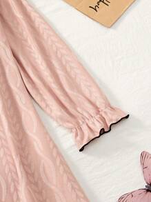 Women's Pull-Over Size Indicate Nightgown Can Be Worn Outdoors, Nightdress