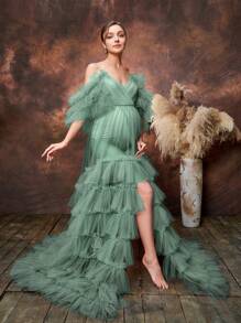 Faeriesty Dressalisa Elegant Off-Shoulder Maternity Dress, Layered Chiffon Skirt, Suitable For Baby Shower Parties And Formal Occasions | Wedding Guest Dress, Evening Gown, Bridal Luncheon Dress, Afternoon Tea Event Dress - Green - View 4