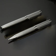 银色镀铬滚珠笔套装 - 令人惊叹的奢华金色钢笔，适合男士和女士、专业人士、行政办公室、精美、时尚钢笔的最佳滚珠笔礼品套装，适合返校 - 870套裝 - 查看 24