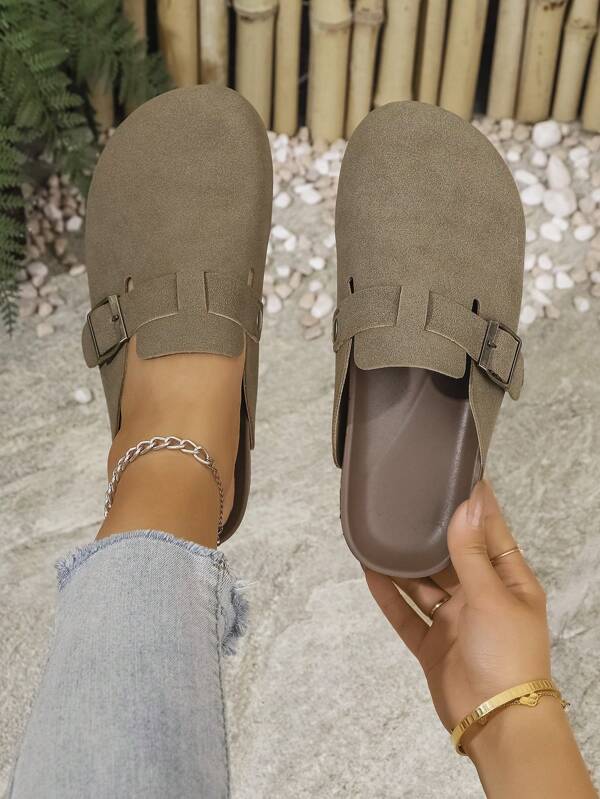 2025 New Women's Fashion Flat Closed Toe Slippers, Casual Outdoor Retro Buckle Strap Beach Sandals, Thickened Slip-On Flat Sandals