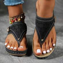 Thick Soled Flip Flops Women's Shoes For Outdoor Wear 2024 New Summer Slope Heel Height Increasing Sandals, Casual And Fashionable Beach Cool Shoes
