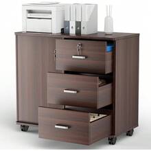 Dressers & Chests Of Drawers